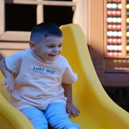 alt_1Niyazoğlu Özel Eğitim ve Rehabilitasyon Merkezi - Bornova