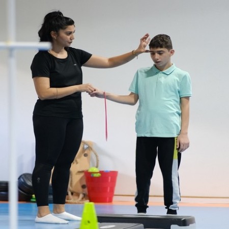 alt_1Niyazoğlu Özel Eğitim ve Rehabilitasyon Merkezi - Bornova