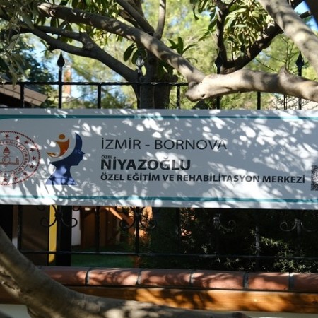 alt_1Niyazoğlu Özel Eğitim ve Rehabilitasyon Merkezi - Bornova