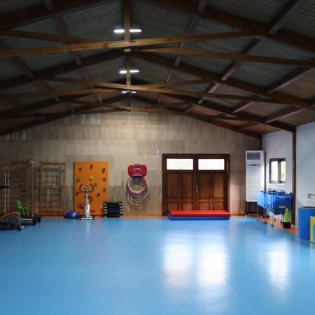 alt_1Niyazoğlu Özel Eğitim ve Rehabilitasyon Merkezi - Bornova